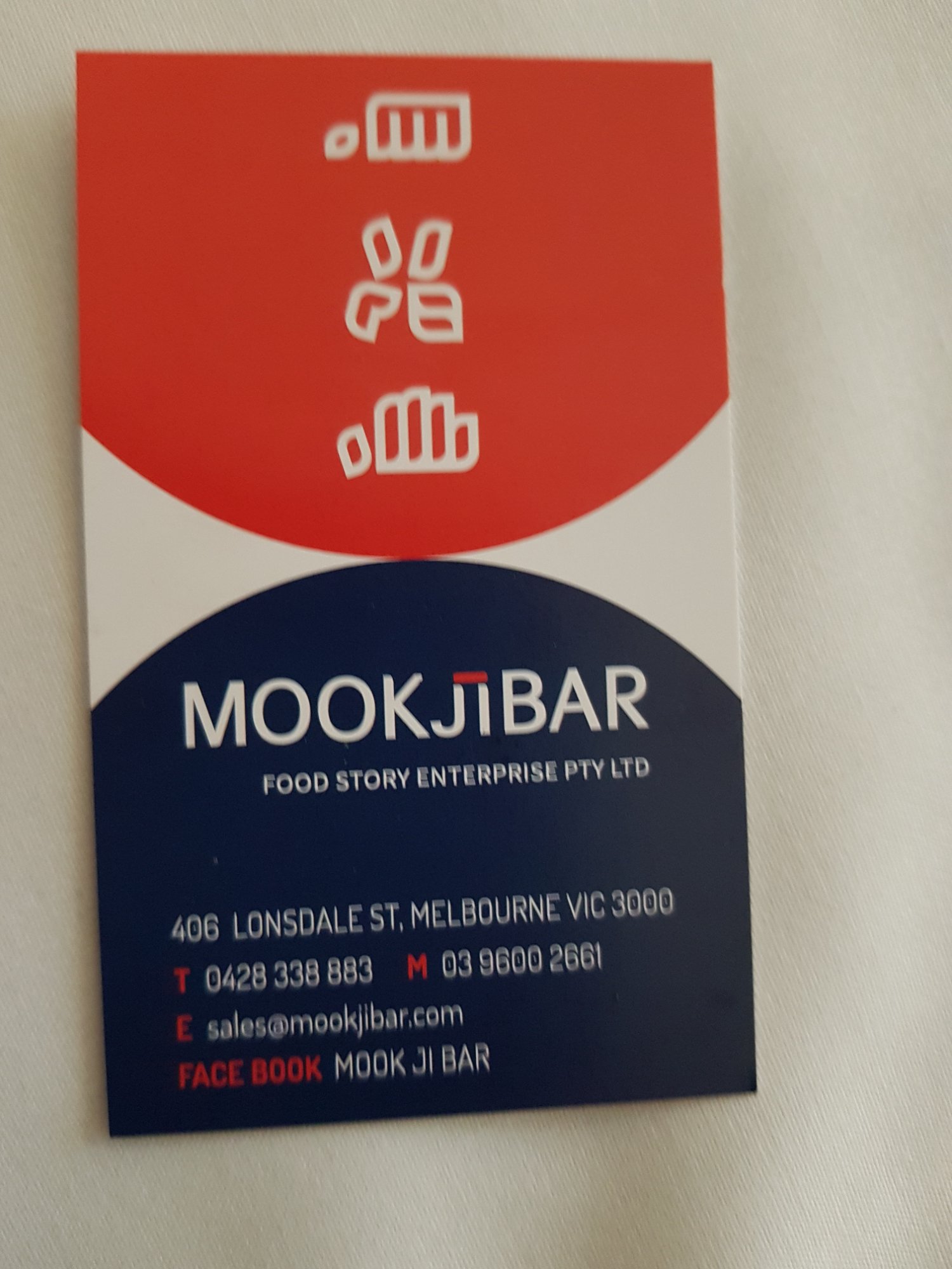 Mook Ji Bar Logo and Images