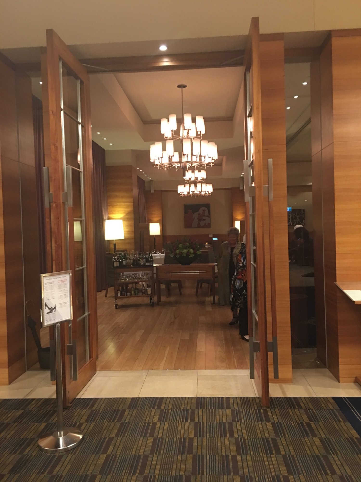 RACV Members Dining Room Logo and Images