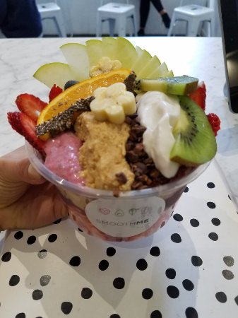Smoothme Superfood Bar Logo and Images