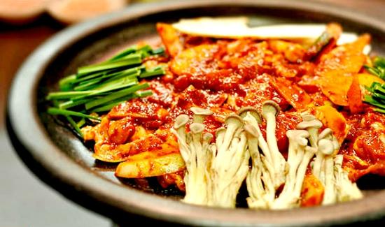 Oree Korean Duck Restaurant Logo and Images