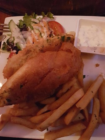 The Oak Tree Tavern Logo and Images