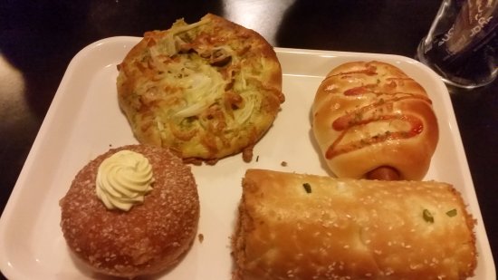 Bon Bons Bakery Logo and Images