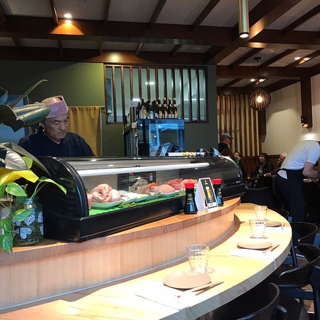 Yuzen Japanese Restaurant Logo and Images